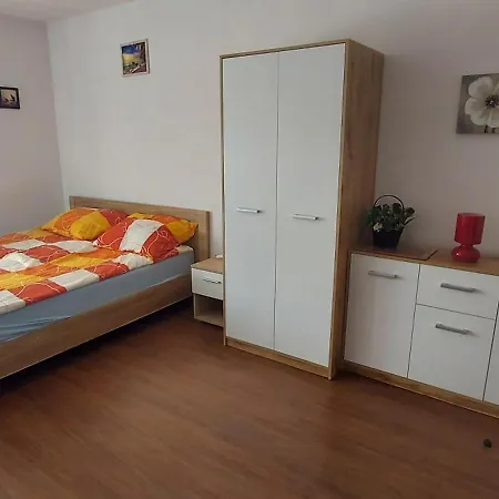 Kwatera prywatna Grosik *